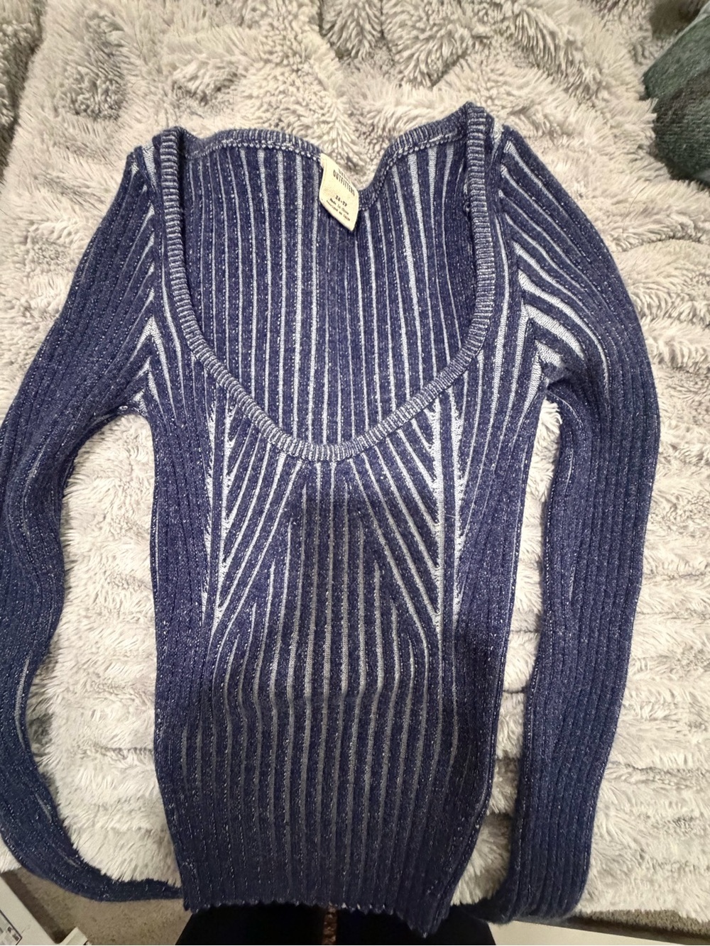 Urban Outfitters Blue & Light Gray Ribbed V-Neck Sweater